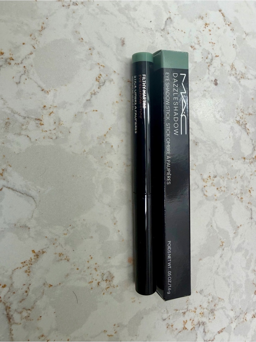 MAC dazzle shadow eye shadow stick filthy martini
